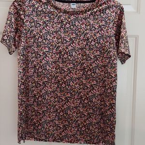 EUC Ladies size small velour ss shirt Old Navy